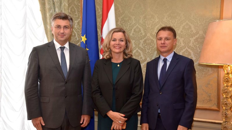 Predsjednik Vlade Andrej Plenković primio zastupnicu u Europskom parlamentu Željanu Zovko